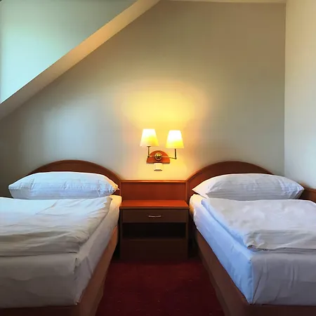 Hotel Atrium 3*