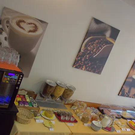 Szálloda Atrium 3*