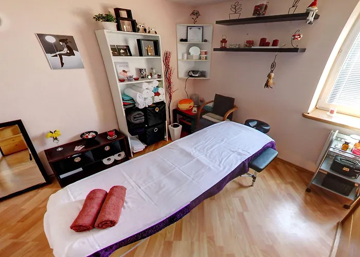 Atrium 3*